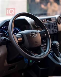 Toyota Land Cruiser 70